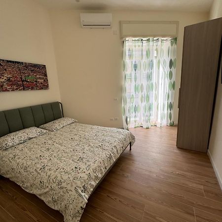La Dimora Di Cinzia Apartment เนเปิลส์ ภายนอก รูปภาพ