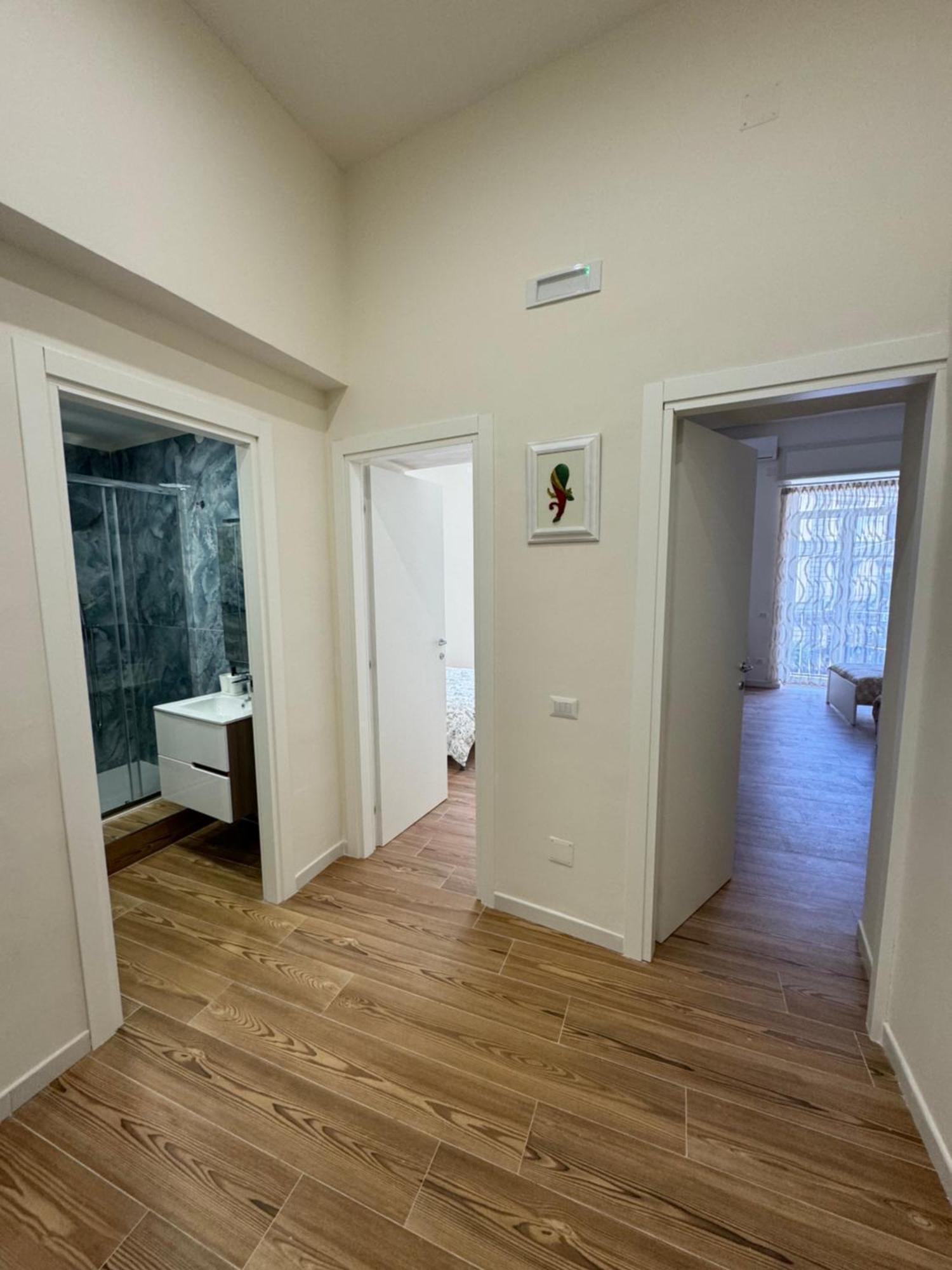 La Dimora Di Cinzia Apartment เนเปิลส์ ภายนอก รูปภาพ